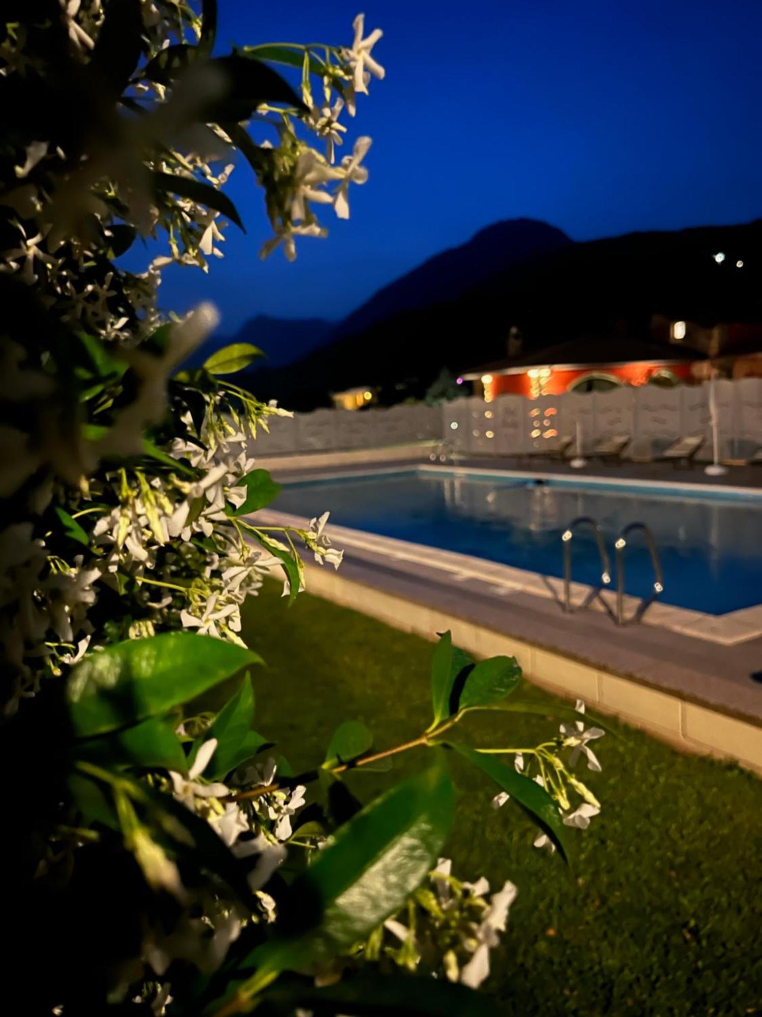 Hotel Merloni Grandola ed Uniti Exterior foto